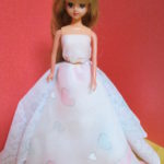 リカちゃん人形のウエディングドレス　ハンカチを使って簡単に！